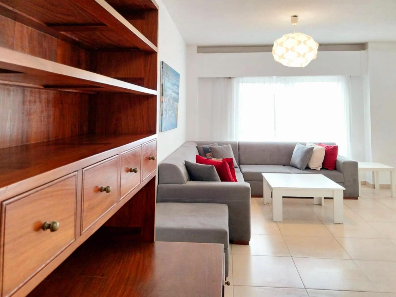 Sun Tower 101 Apartment Лимасол Екстериор снимка