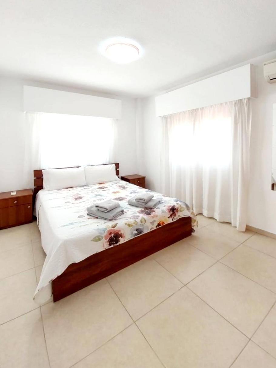 Sun Tower 101 Apartment Лимасол Екстериор снимка